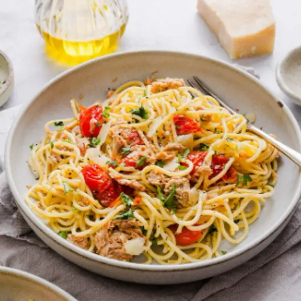 krill-dine-in-style-restaurant - Tuna Pasta with Tomato Sauce