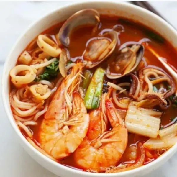 krill-dine-in-style-restaurant - Korean Mix Seafood Noodle Soup
