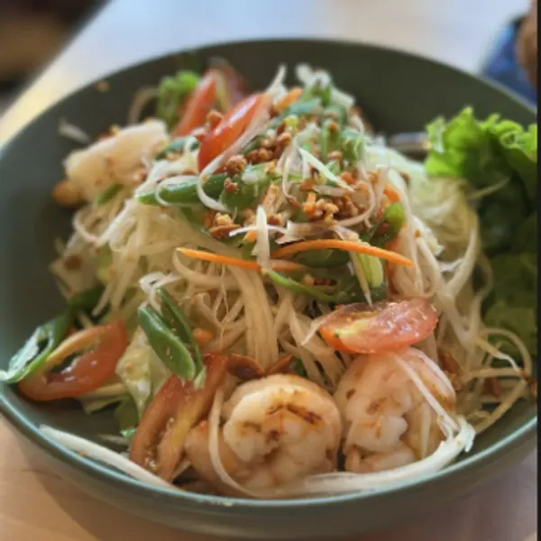 krill-dine-in-style-restaurant - Green Papaya & Prawn Salad