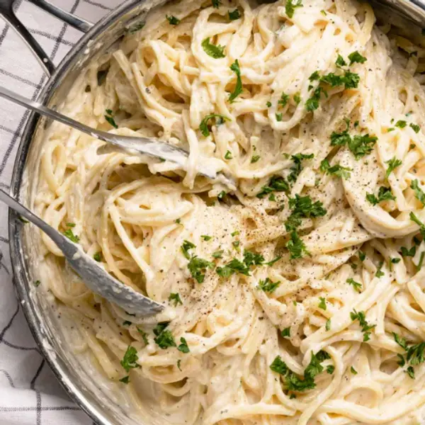 krill-dine-in-style-restaurant - Creamy White Sauce Pasta Recipe
