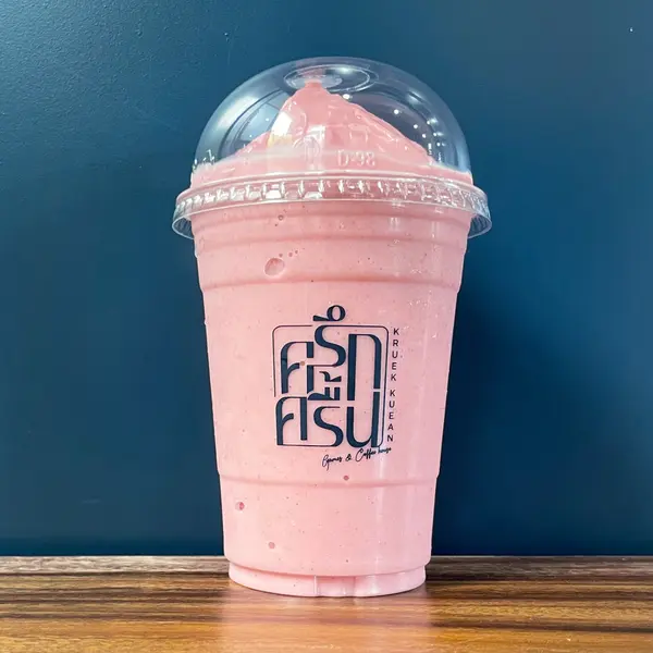 kruekkuean-boardgame-cafe - Strawberry Banana Smoothie