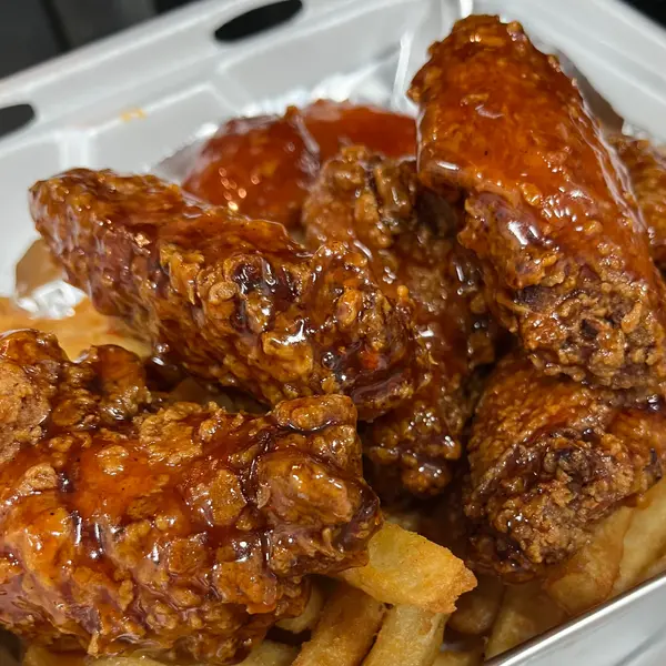 kuntry-fisherman-bar-grill - 8PC wings