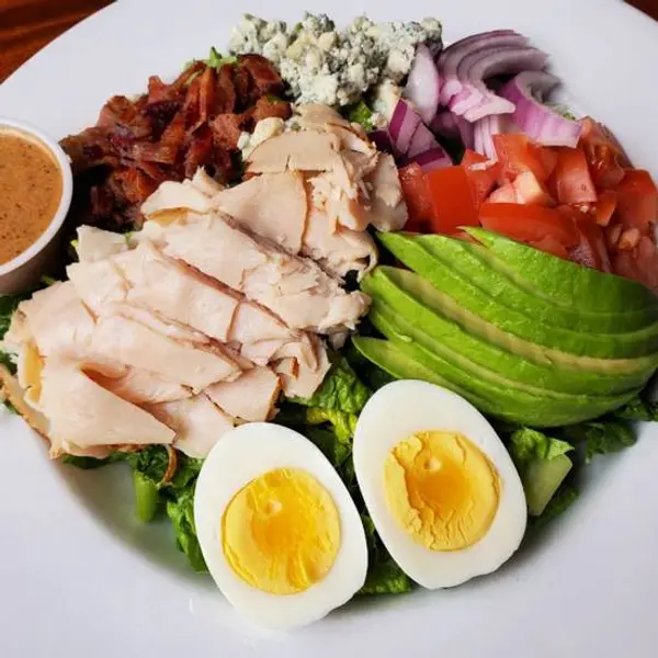 kupros-craft-house - Kupros Cobb Salad