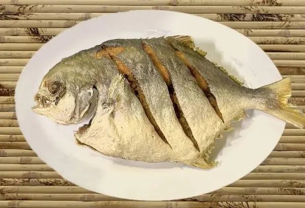 kusina-ni-tess - Fried Pompano