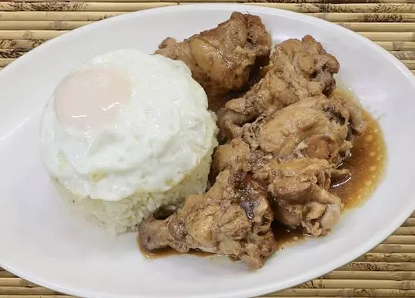 kusina-ni-tess - Chicken Adobosilog