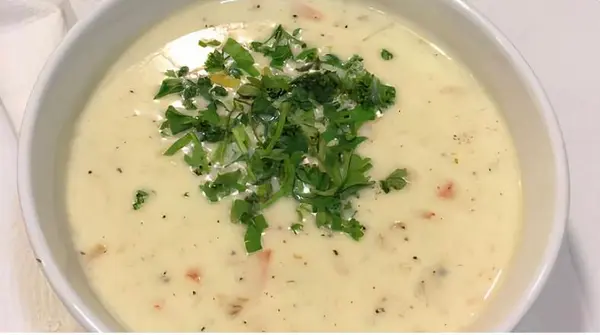 la-bou-o-st - Clam Chowder