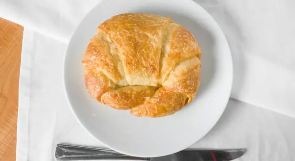 la-bou-o-st - Apricot Croissant