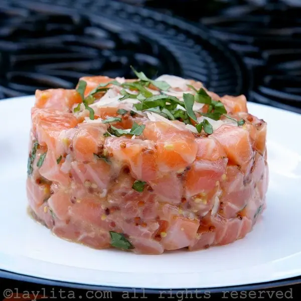 la-brasserie-restaurant - salmon tartare