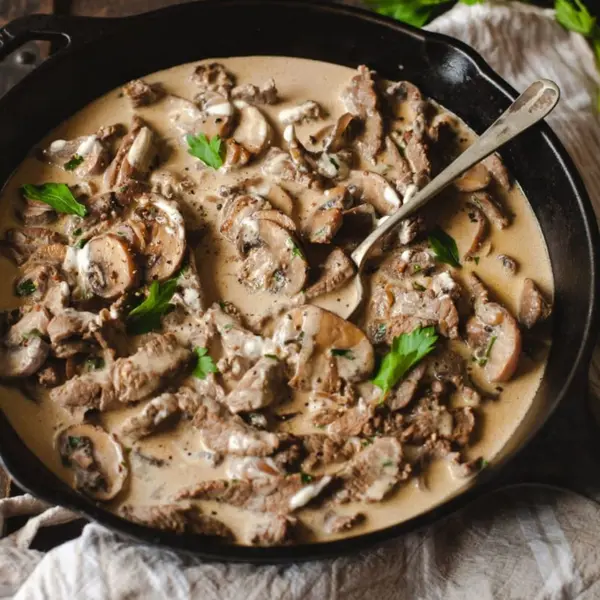 la-brasserie-restaurant - beef stroganoff