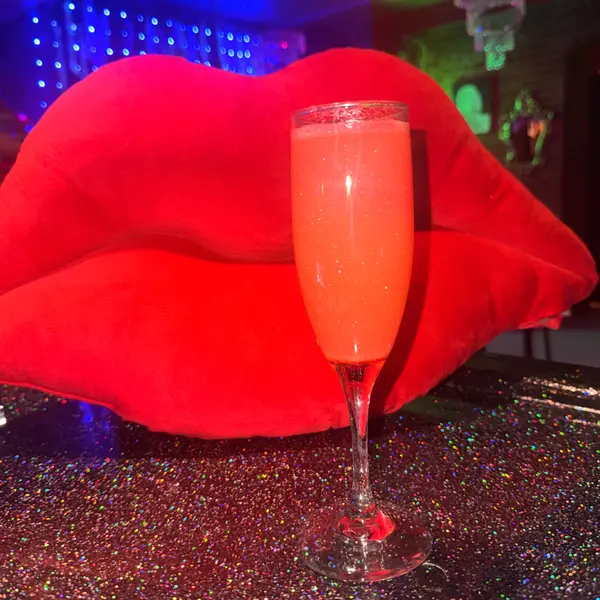 la-burla-bee - Chicas Chicas Chicas