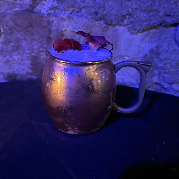 la-burla-bee - No-Not Your Mom’s Colada