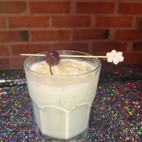 la-burla-bee - Sleigh and Tease