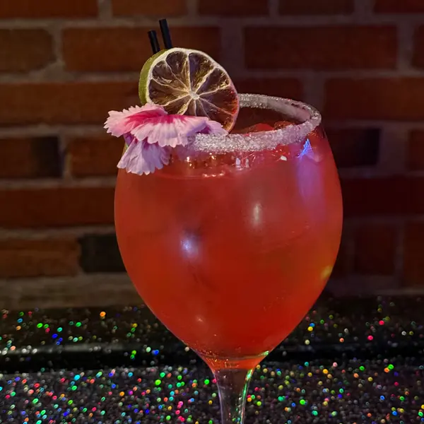la-burla-bee - Sugar Rimmed Delight