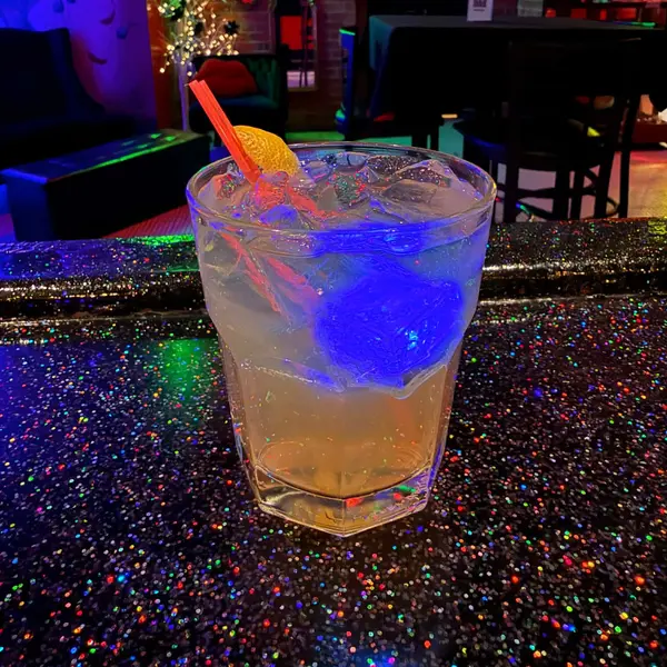 la-burla-bee - Salty Beach Cocktail