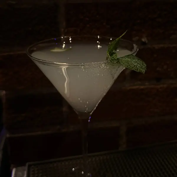 la-burla-bee - Mint to Misbehave