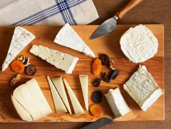 la-fromagerie - The Farm Cheese board