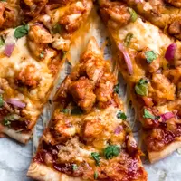 la-pizzera - CHICKEN PIZZAS