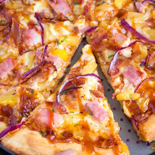 la-pizzera - Hawaiian  bbq pizza