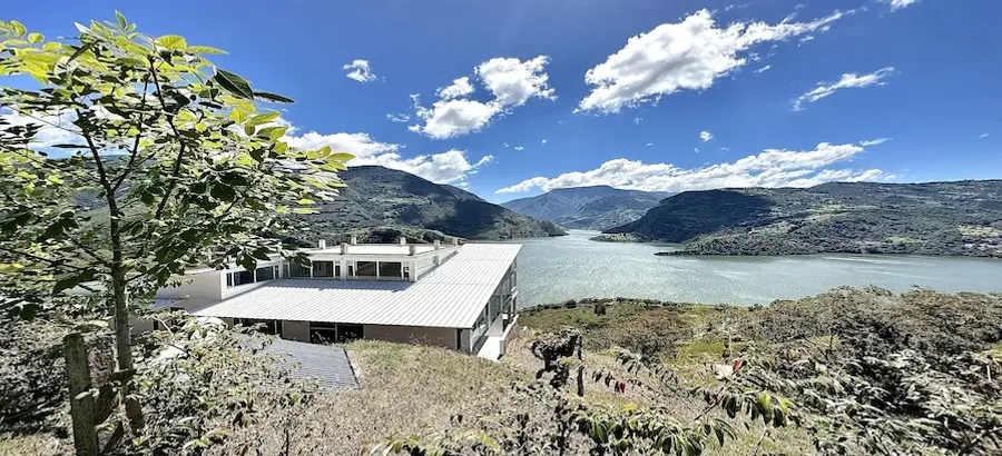 la-vista-ecohouse-hotel