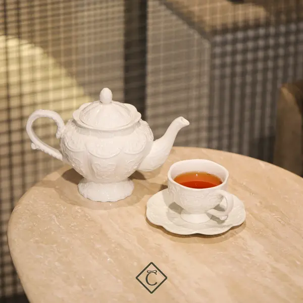 le-cadeau-uae - Red Tea