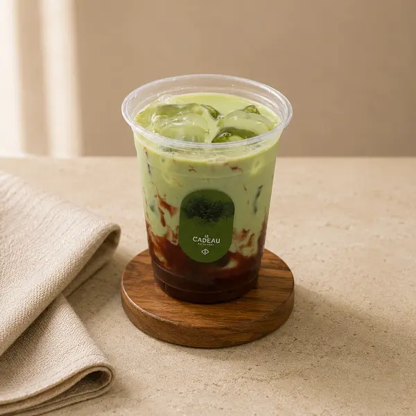 le-cadeau-uae - Summer berries Matcha