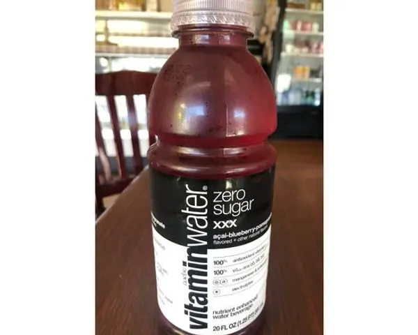 le-croissant-cafe - Vitaminwater