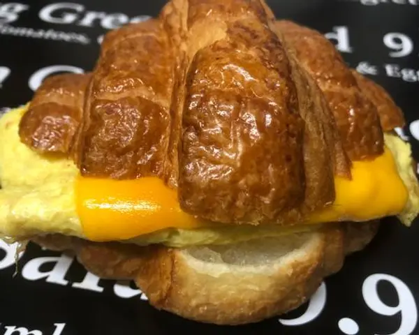 le-croissant-cafe - Egg and Cheese Croissandwich