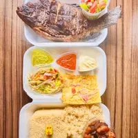 le-garba-chaudrestaurant-dattieke - TILAPIA