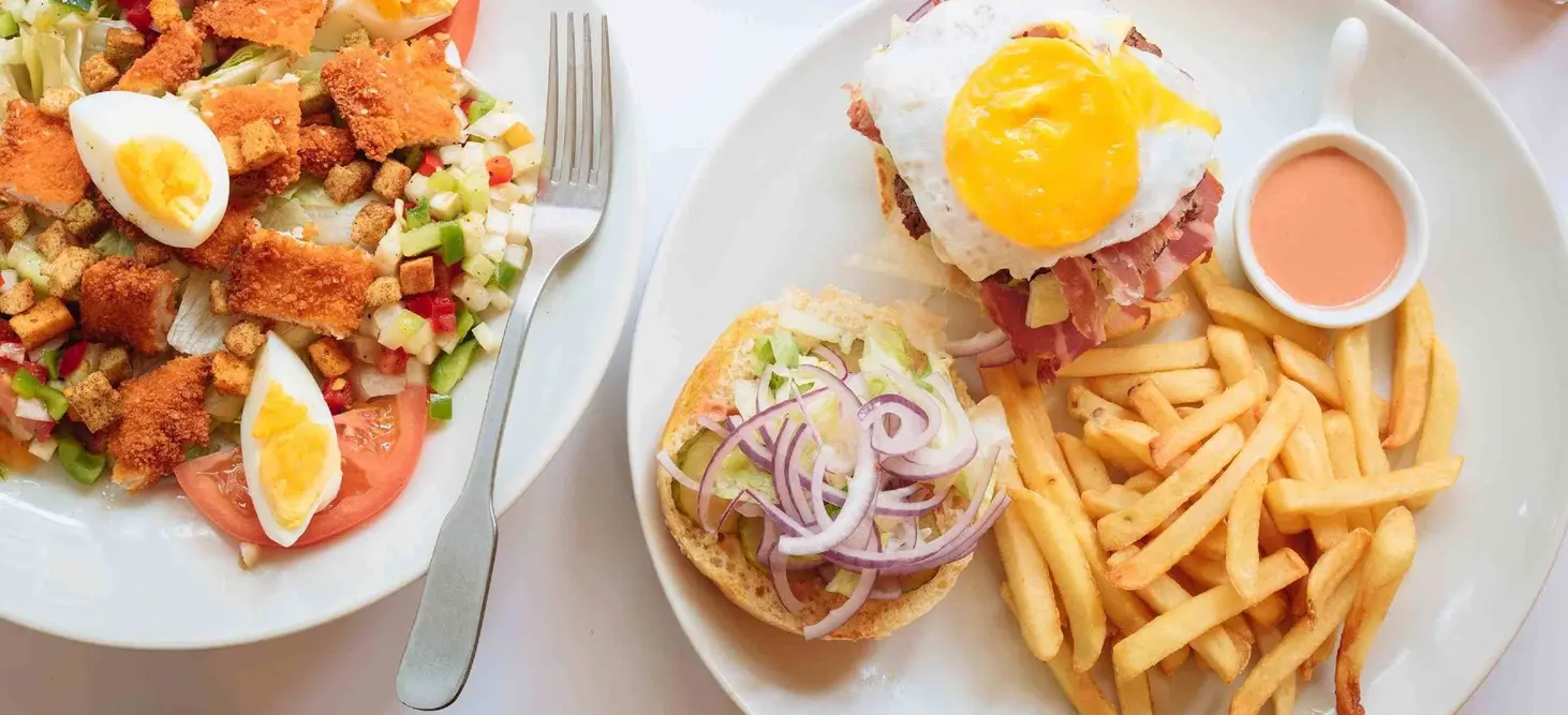 Menu image of 🥖 🌭  les sandwichs  🥖🌭                                                              baguette ou mezonot toaste. le menu de le loft - saint-mandé | restaurants à saint-mandé