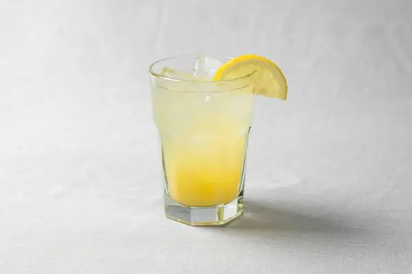 le-pain-quotidien - Small Classic Lemonade