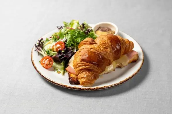 le-pain-quotidien - Toasted Paris Ham & Gruyère Croissant