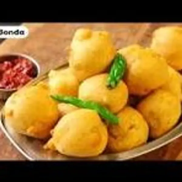 le-royale-palace - Aloo Bonda