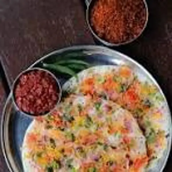 le-royale-palace - vegetable curry Uthappam