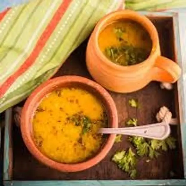 le-royale-palace - Dal Dhaniya Sorba Veg Soup