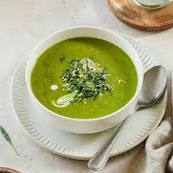 le-royale-palace - Spinach & Garlic Soup