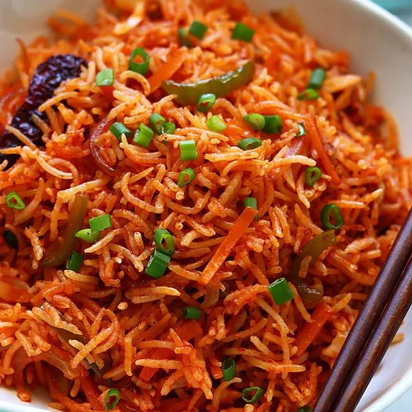 le-selena - Veg Schezwan Fried Rice