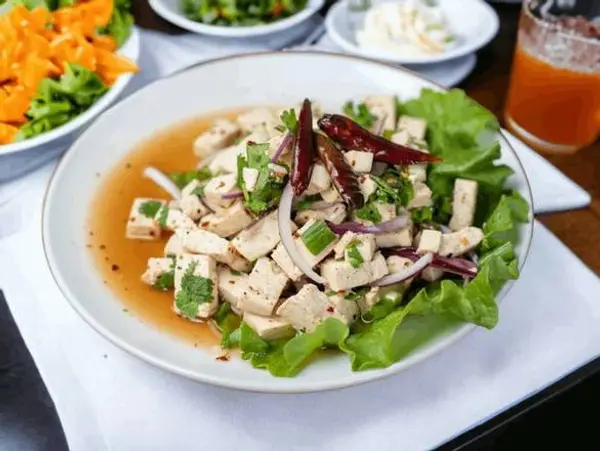 lers-ros-thai - Larb Tofu Salad