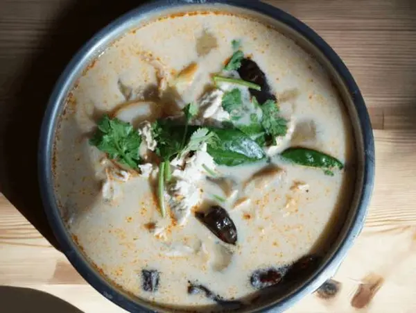 lers-ros-thai - Thai Coconut Soup