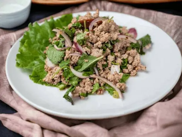 lers-ros-thai - Larb Pork Salad