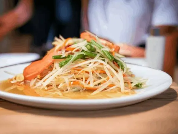 lers-ros-thai - Plain Papaya Salad