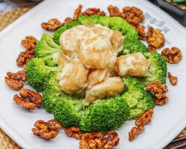 little-sichuan - Honey Walnuts Prawns  合桃大虾