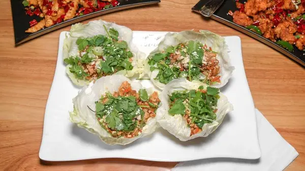 little-sichuan - Chicken Lettuce Wrap 生菜鸡崧