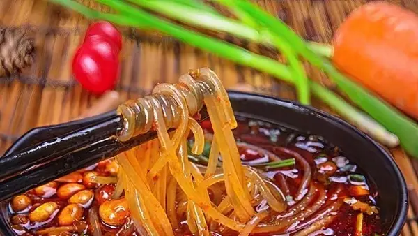 little-szechuan-sf - M3. Hot and Sour Bean Jello in Soup 酸辣粉