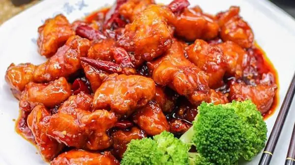 little-szechuan-sf - J10. General Tso's Chicken 左中鸡