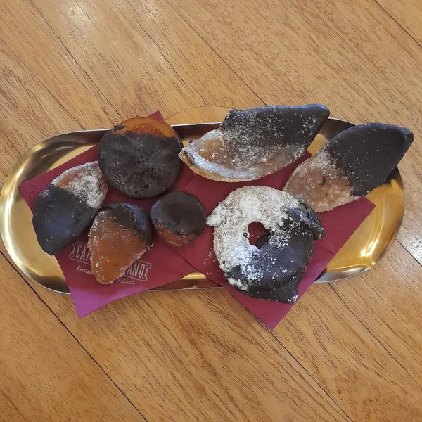 locale-storico-ditalia - Rondella di Arancia semi candita con cioccolato fondente