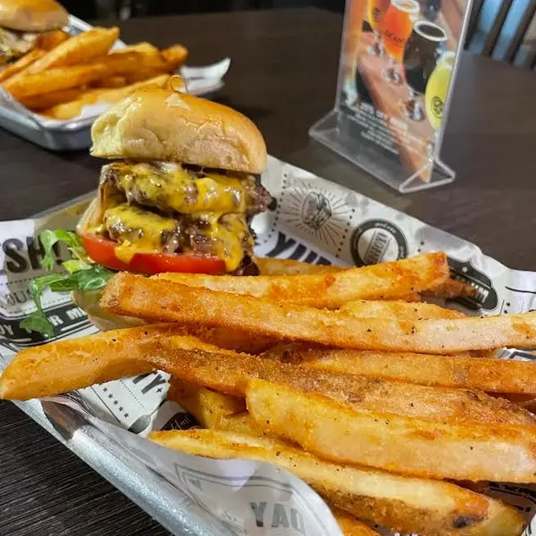 lokahi-brewing-company - Double Smash Burger & Fries