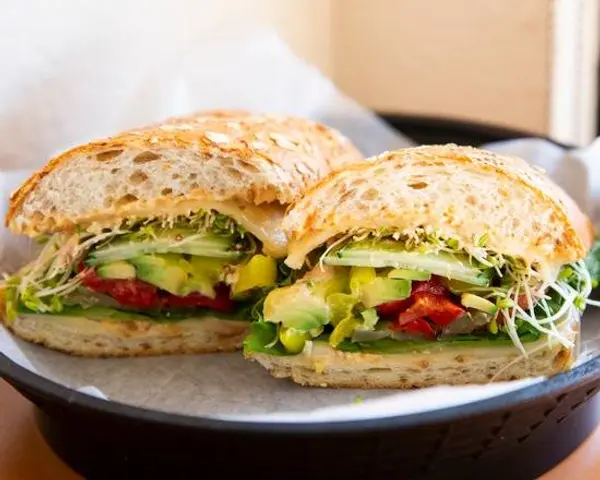 lous-cafe - Veggie-licious Sandwich