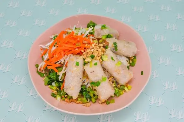 luc-lac-vietnamese-kitchen - Vermicelli Bowl - Veggie Crispy Rolls