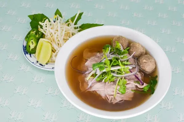 luc-lac-vietnamese-kitchen - Pho Three Beef Cuts