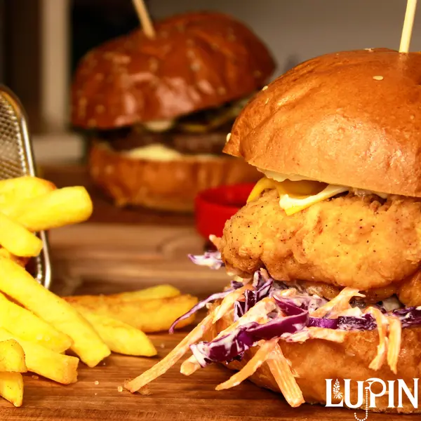 lupin-coffee-azneft - Toyuq Burger